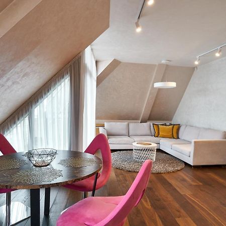 Emi Apartment Riga Exterior photo